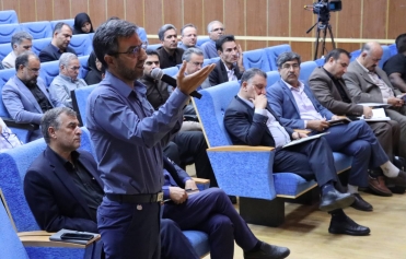 دفاع محمدعلی ایزدی از مواضع معدن سنگ آهن جلال آباد؛