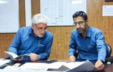 یکپارچگی و انسجام در رهبری کاراوران صنعت؛